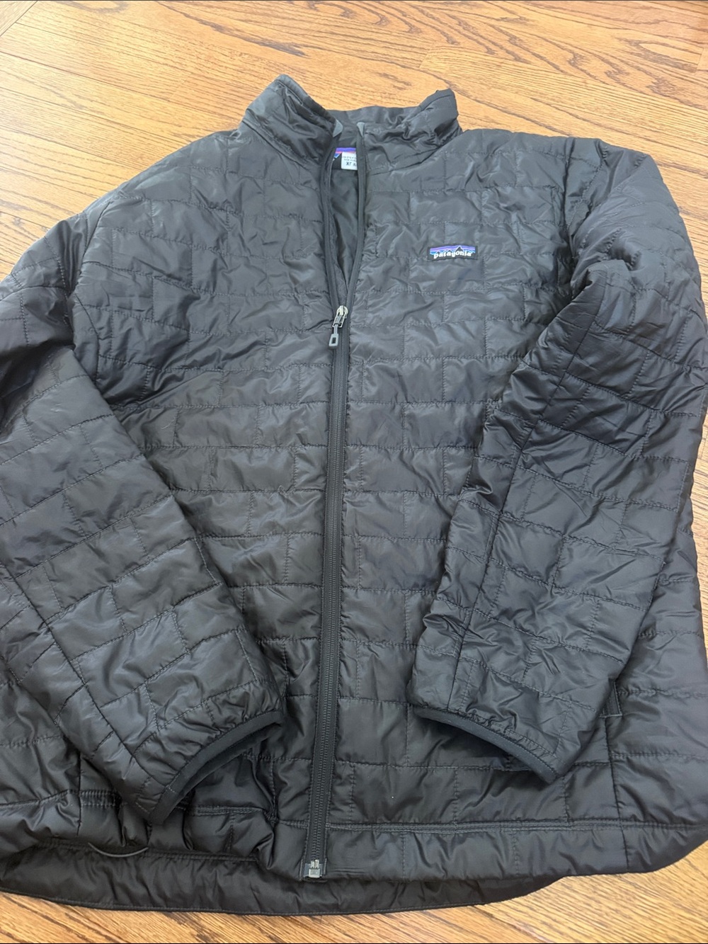 Patagonia men’s  Nano Puff Jacket black XL primaloft